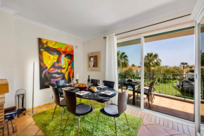 Vila Sol Retreat with Pool, Garden & Rooftop Terrace